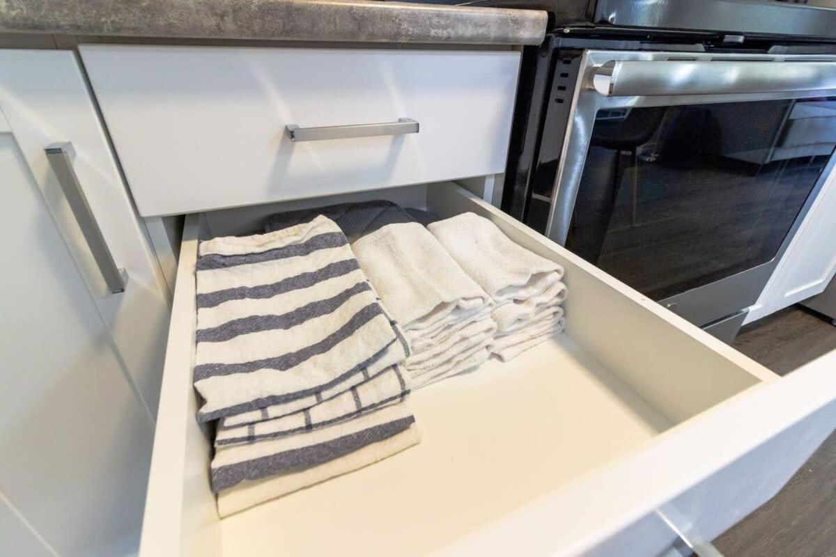 Brand New Gorgeous Condo Near Unb & Hospital Coffee Parking 202 سينت جون المظهر الخارجي الصورة