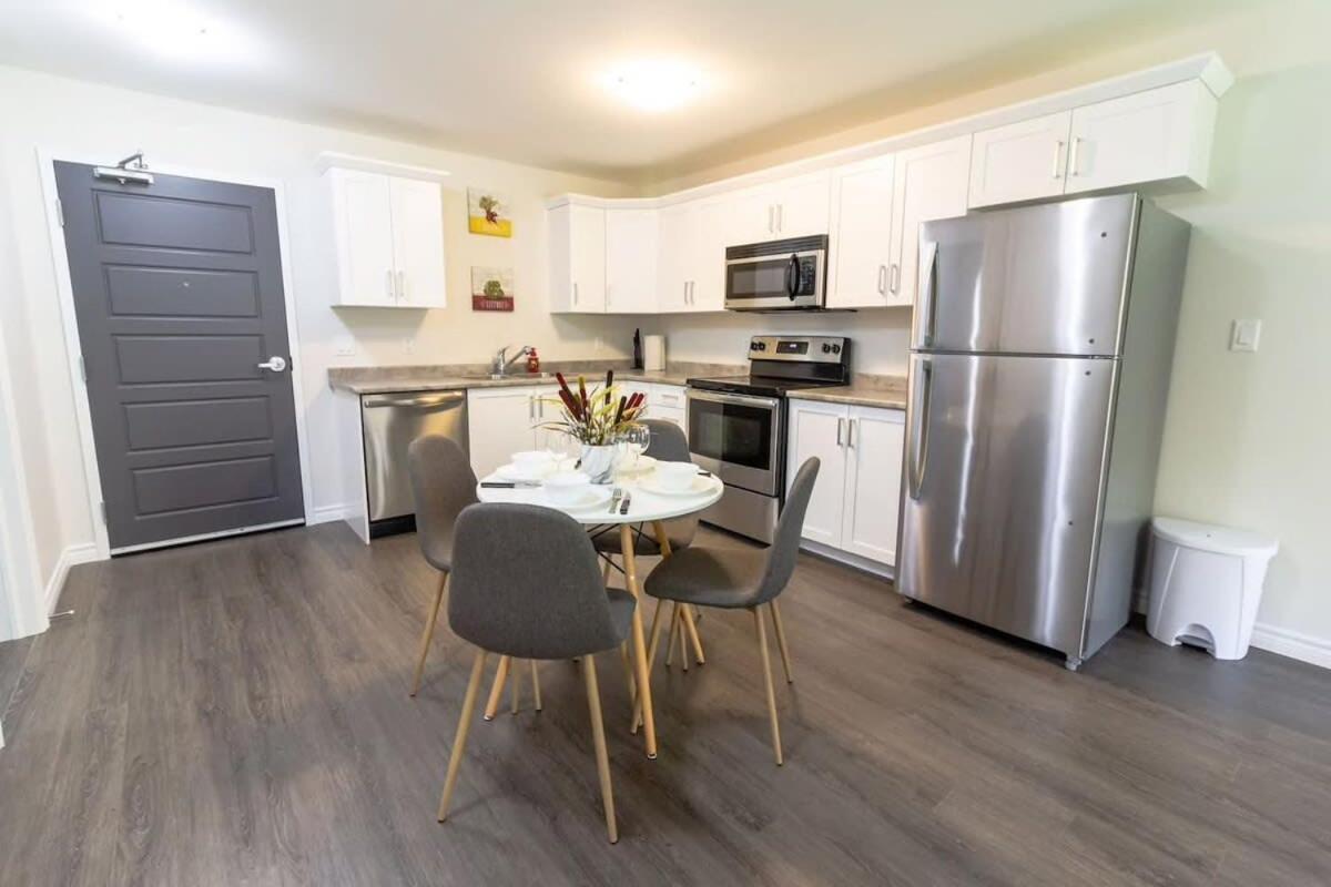 Brand New Gorgeous Condo Near Unb & Hospital Coffee Parking 202 سينت جون المظهر الخارجي الصورة